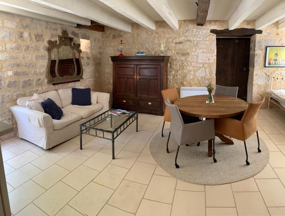 Bed & Breakfast Elisabeth Saint-Matre Экстерьер фото