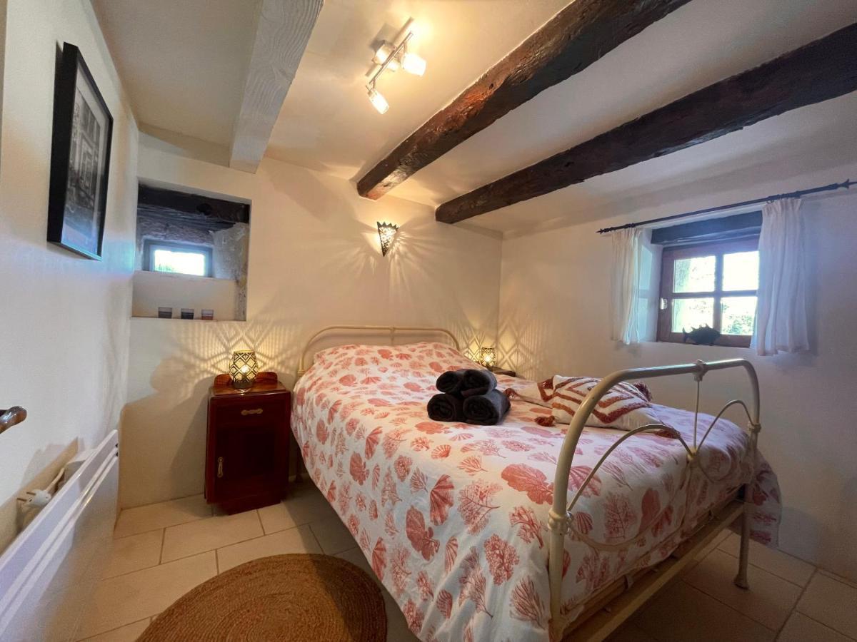 Bed & Breakfast Elisabeth Saint-Matre Экстерьер фото